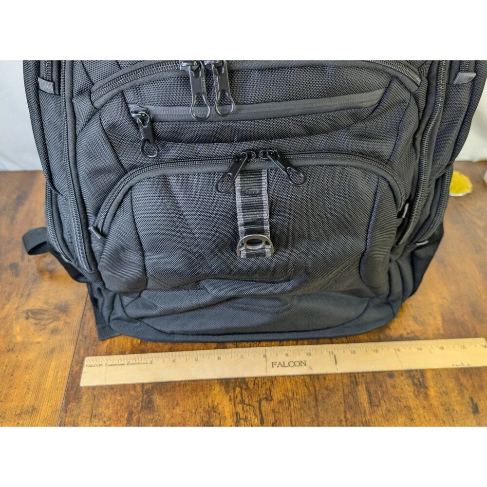 KROSER 17.3 Travel Laptop Backpack XL Heavy Duty USB Charging Port RFID Black